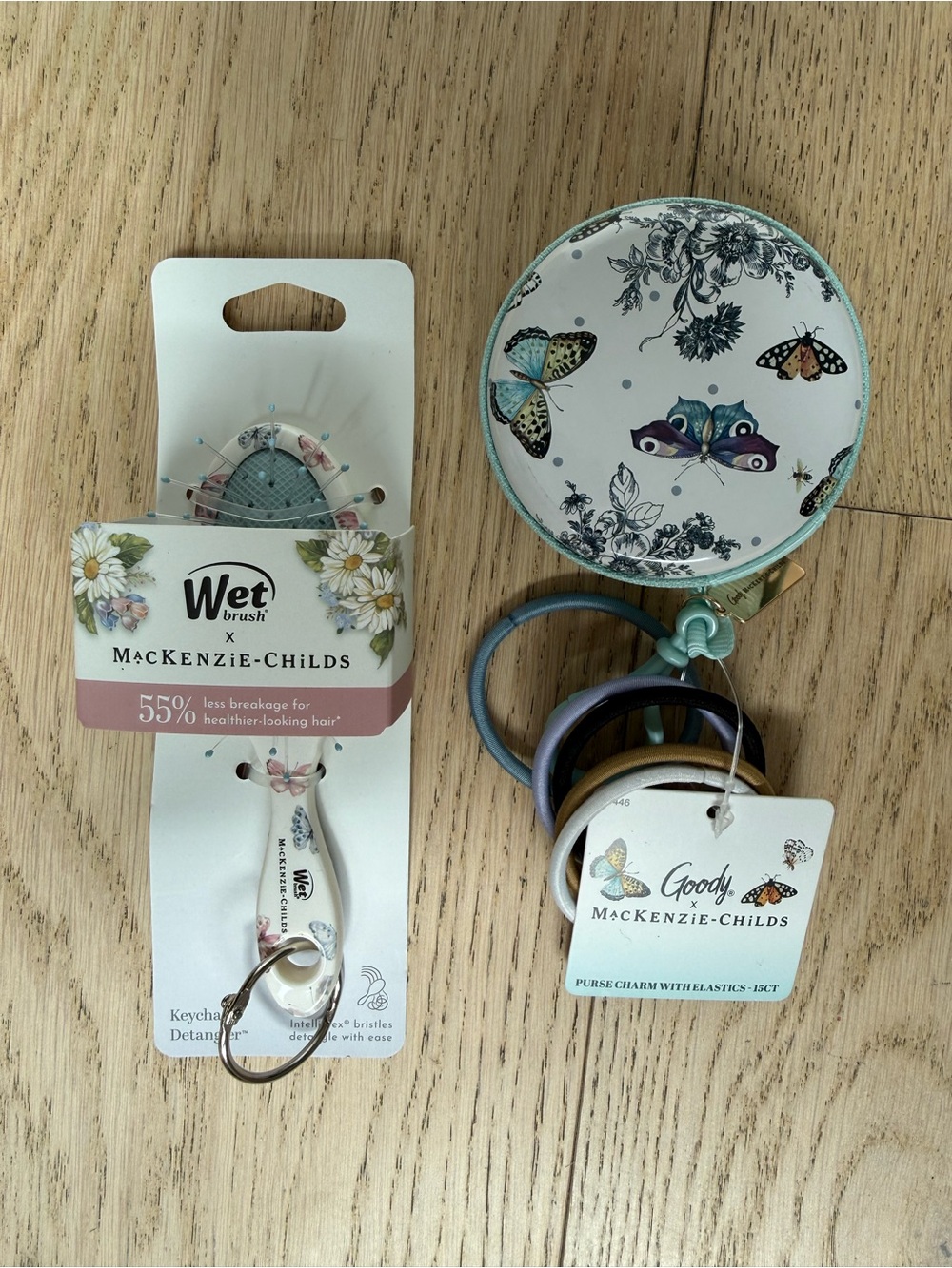 MacKenzie-Childs Floral Keychain Detangler Brush - Mint/Teal